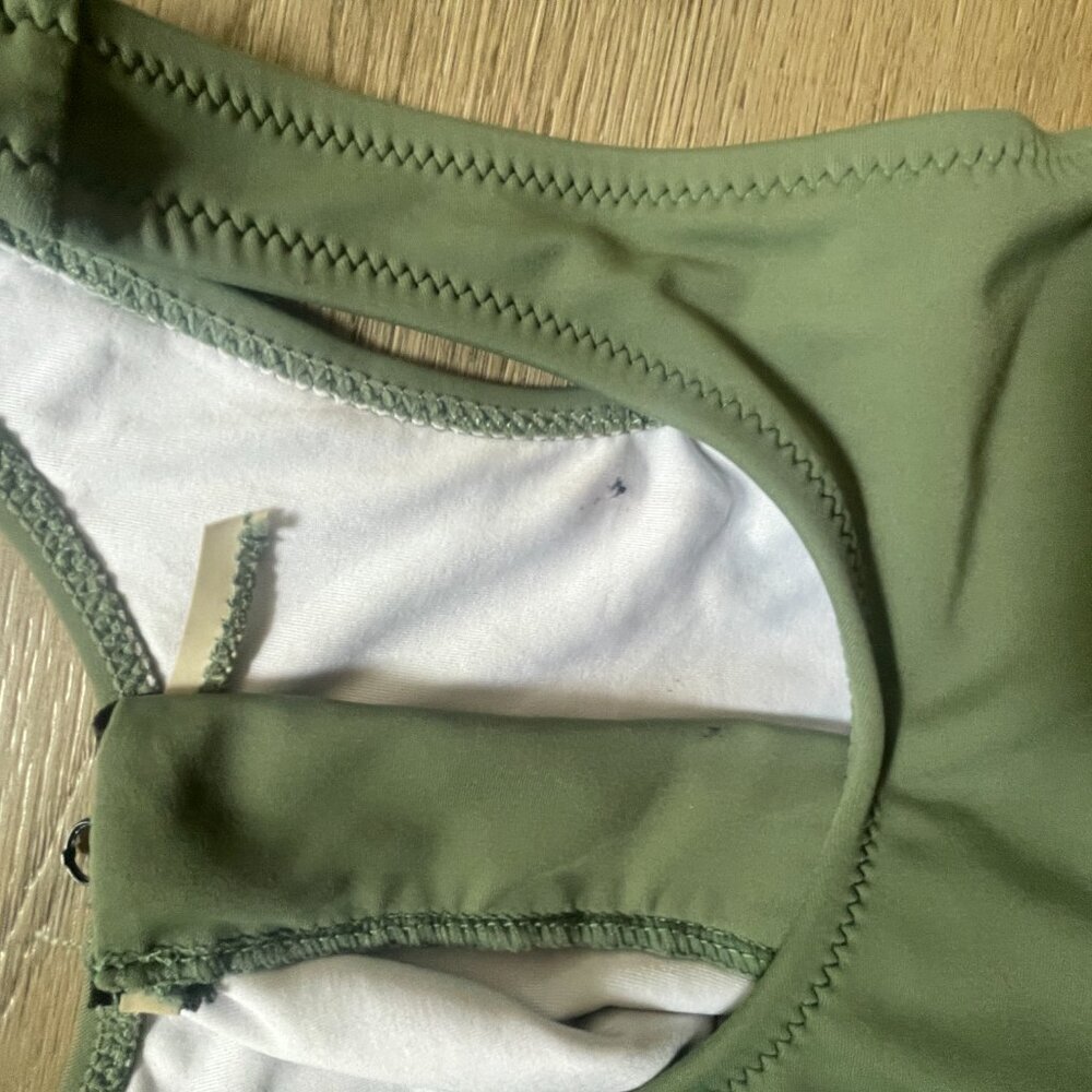 Cupshe Bathing Suit Women's Small One-Piece #703 Green Fruit NWT Flawed! - Picture 4 of 6